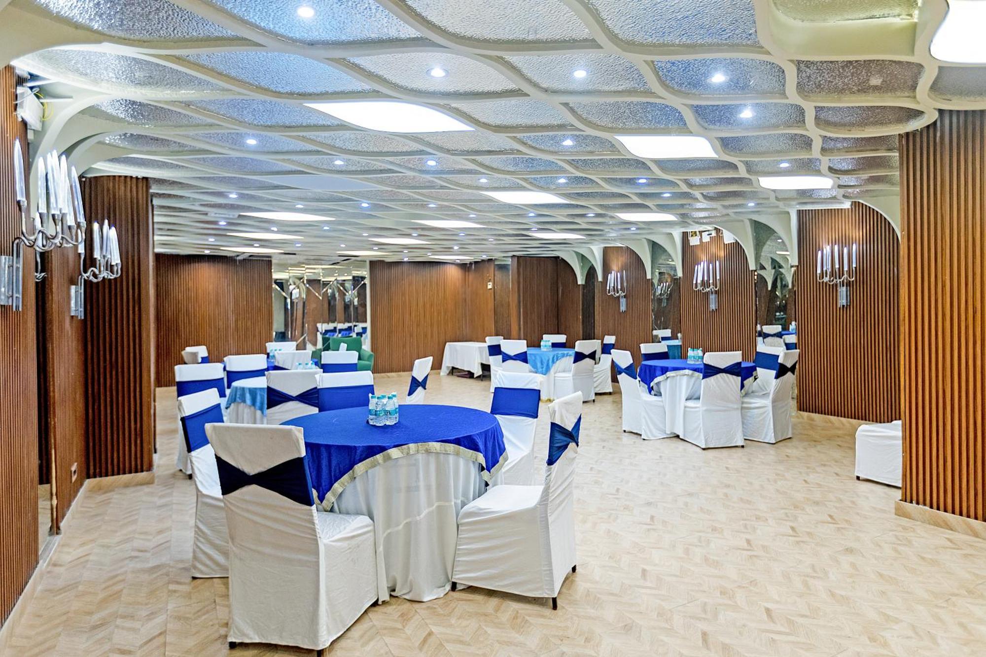 The Grand Vikalp By Saga Hotels New Delhi Exterior photo