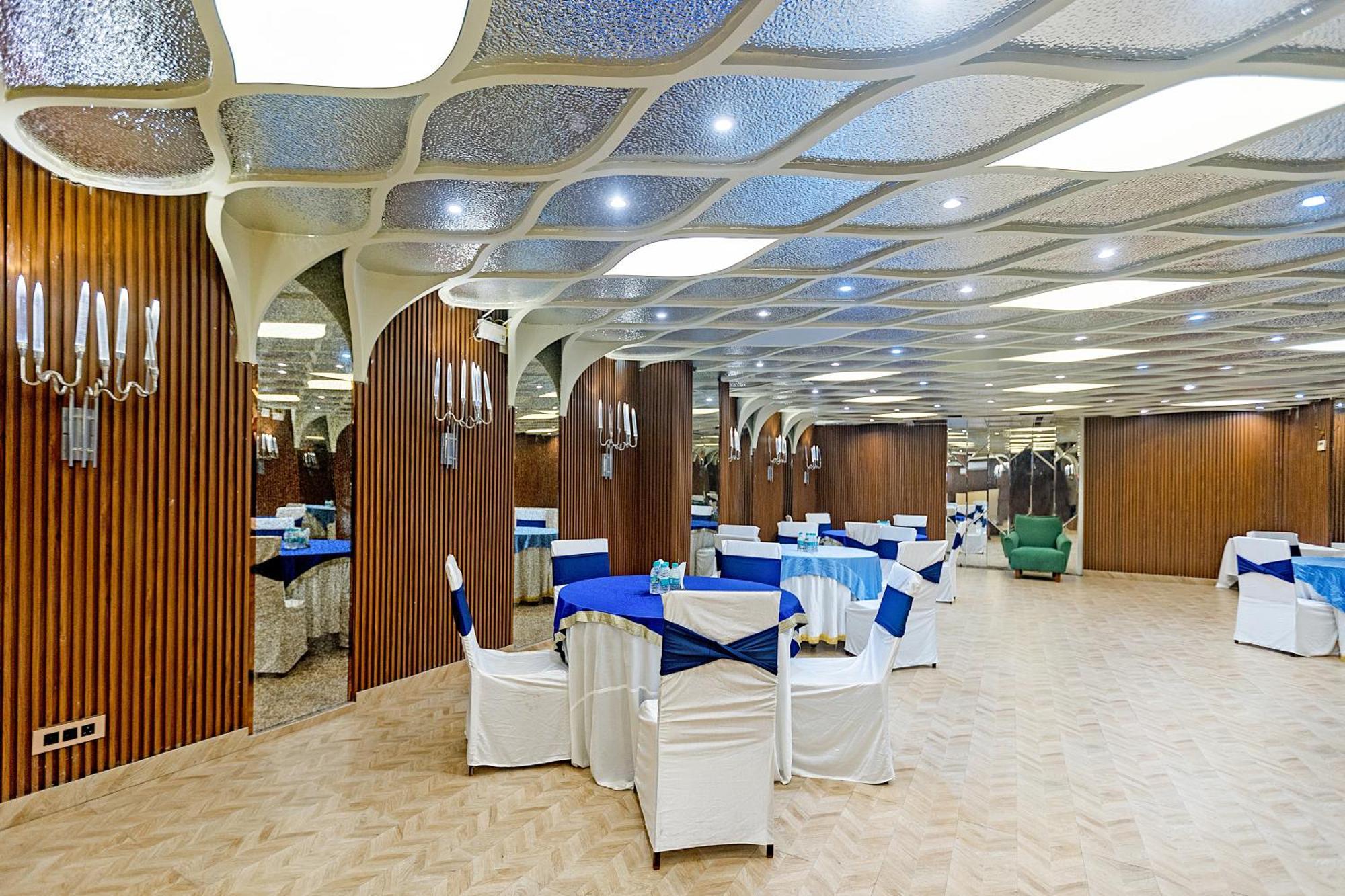 The Grand Vikalp By Saga Hotels New Delhi Exterior photo