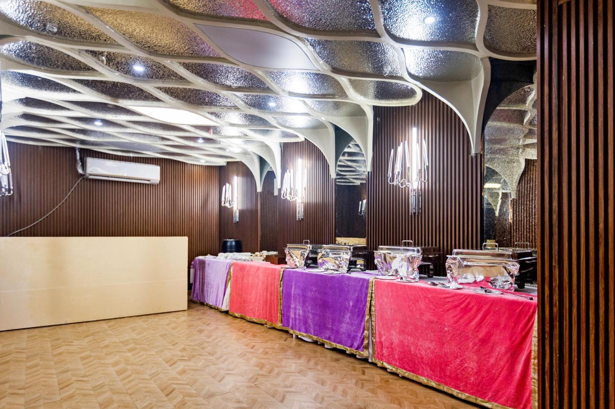 The Grand Vikalp By Saga Hotels New Delhi Exterior photo