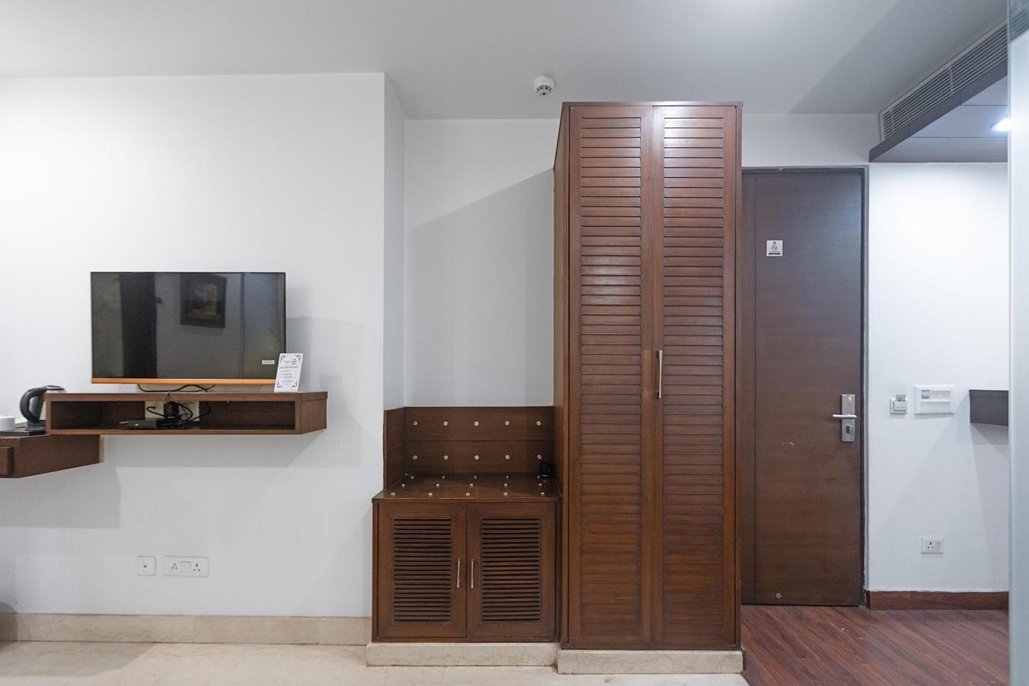 The Grand Vikalp By Saga Hotels New Delhi Exterior photo