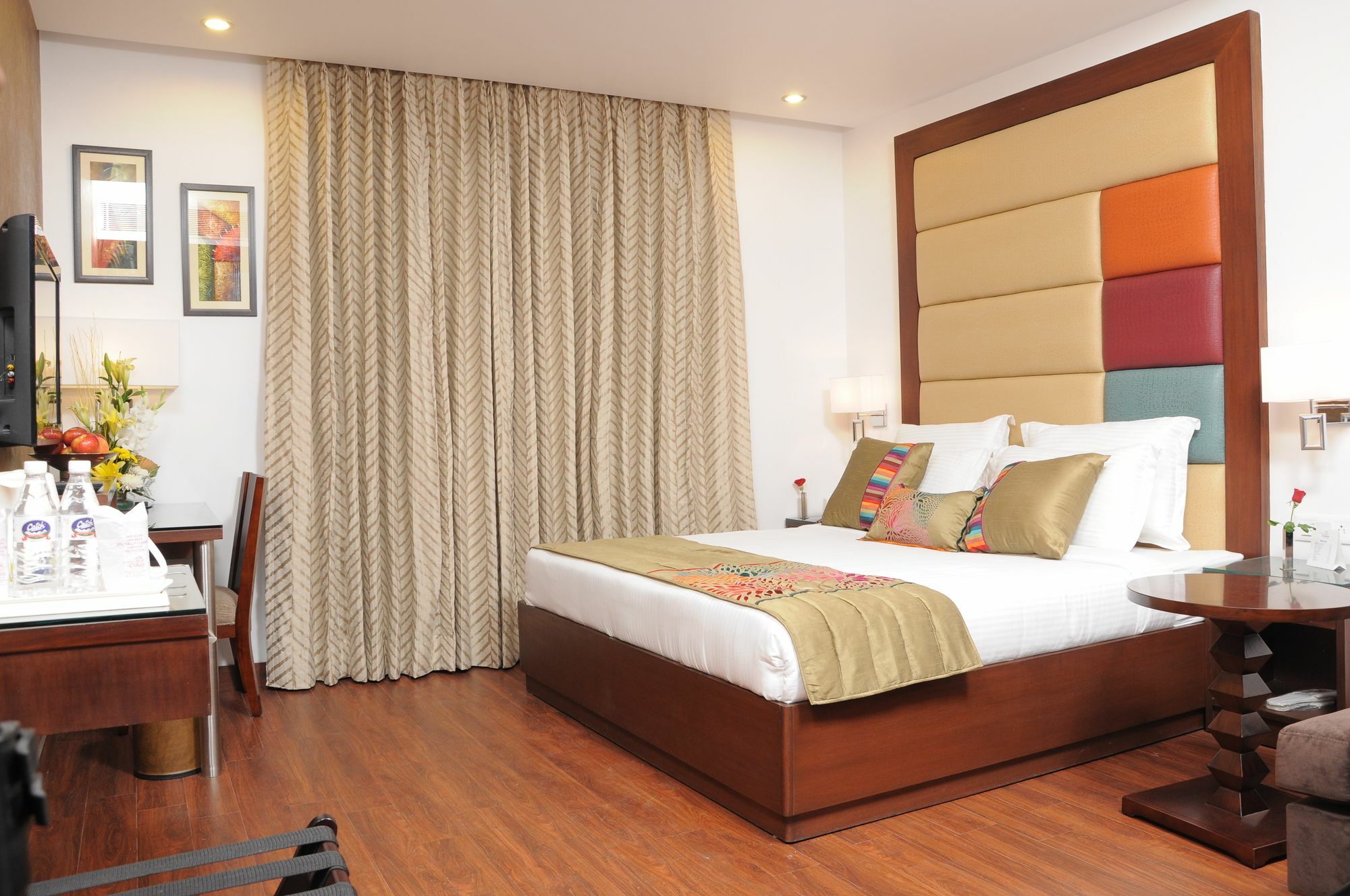 The Grand Vikalp By Saga Hotels New Delhi Exterior photo